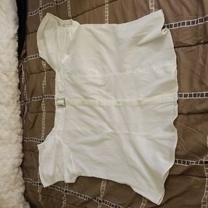 Slightly used cream color blouse, size 3X.